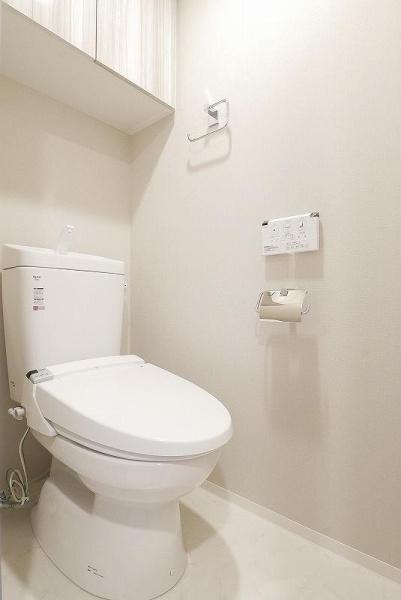 トイレ　※写真は別部屋、イメージ写真です。