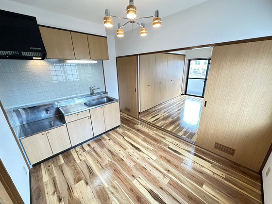 居室・リビング　※別部屋の写真です