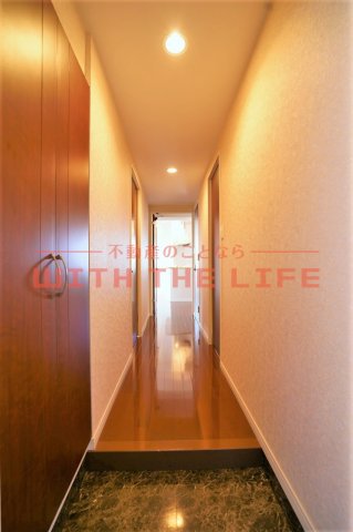 玄関　明るい玄関です