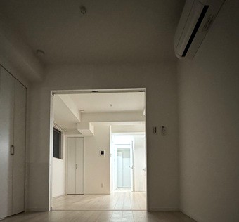 居室・リビング　同マンション内別部屋参照