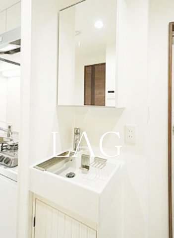 洗面設備　洗面台です。