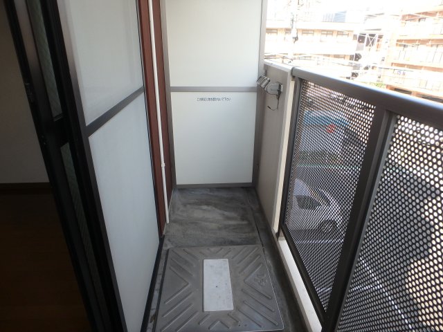 バルコニー　他のお部屋の参考写真です。