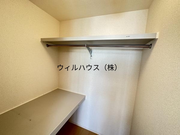 収納　ウォークインクローゼット！