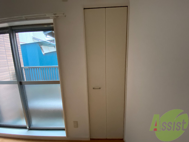 収納　収納はこちら。中の様子が気になりますね。