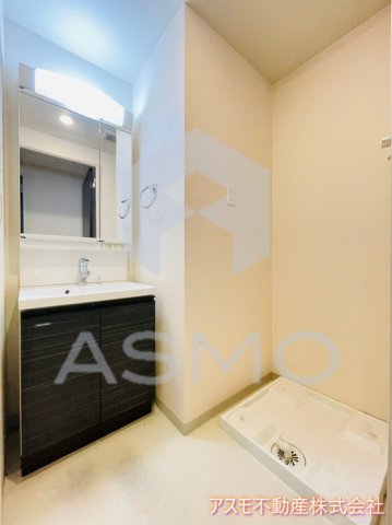 洗面設備　同マンション別部屋参考写真