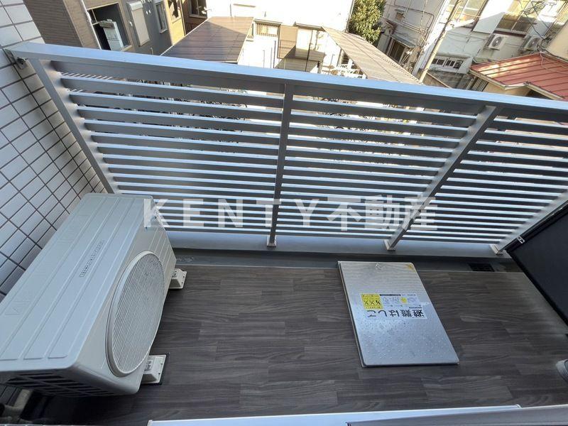 バルコニー　落ち着いた時間を過ごせるバルコニーです