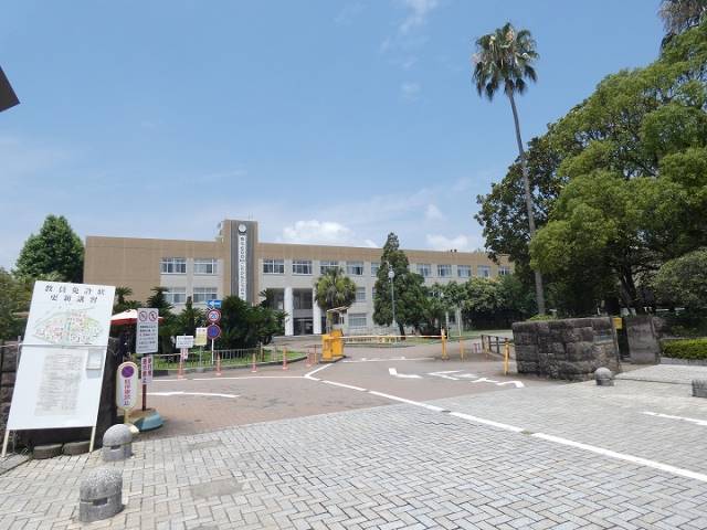 大学・短大　国立大学法人鹿児島大学（大学・短大）まで448m