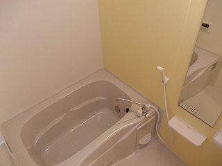 バス・シャワールーム　バスルーム