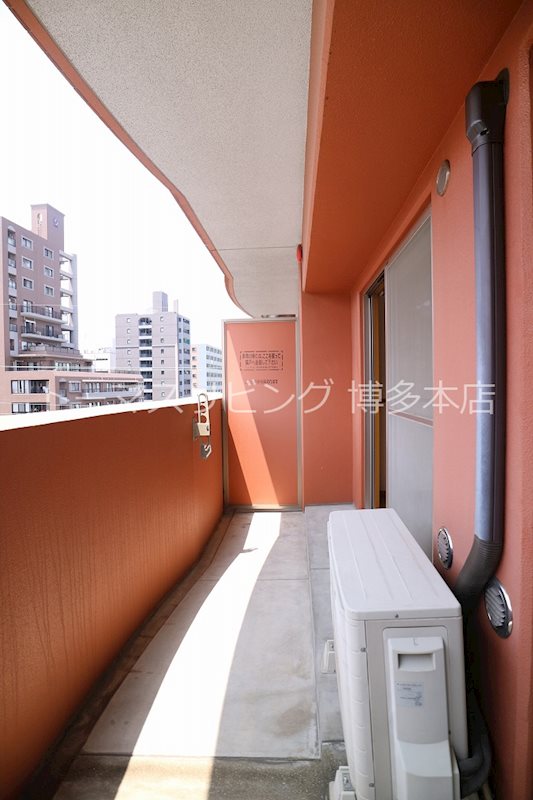 バルコニー　※別号室の参考写真になります。