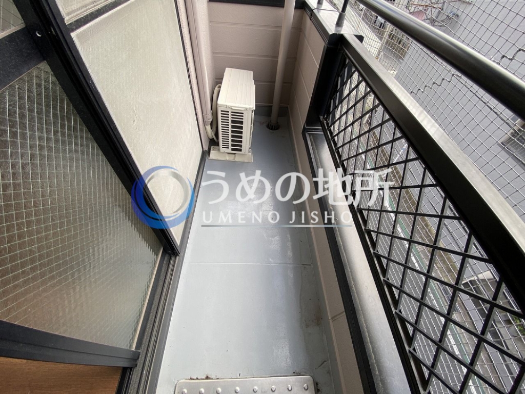 バルコニー　バルコニー