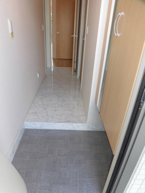 玄関　１０１　玄関