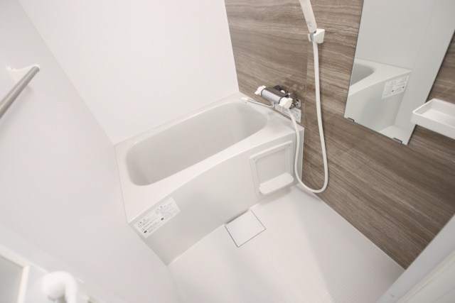 バス・シャワールーム　※別室の参考写真の為、現況優先です。