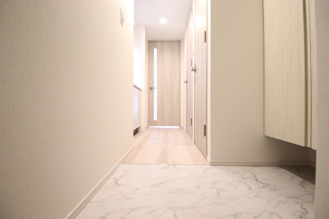 玄関　※別室の参考写真の為、現況優先です。