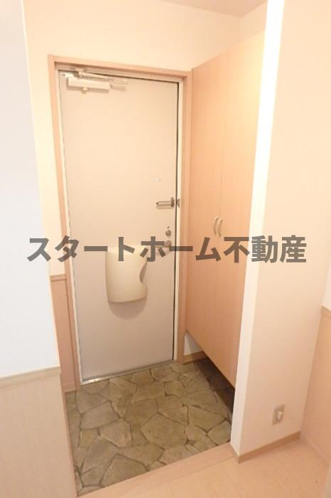 玄関　ゆったりとした玄関です