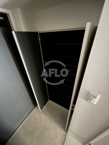 収納　スプランディッド淀屋橋DUE　シューズボックス