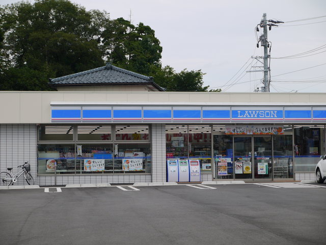 コンビニ　ローソン新潟新崎二丁目店（コンビニ）まで426m