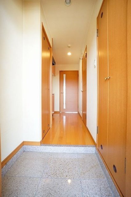 玄関　※別号室参照