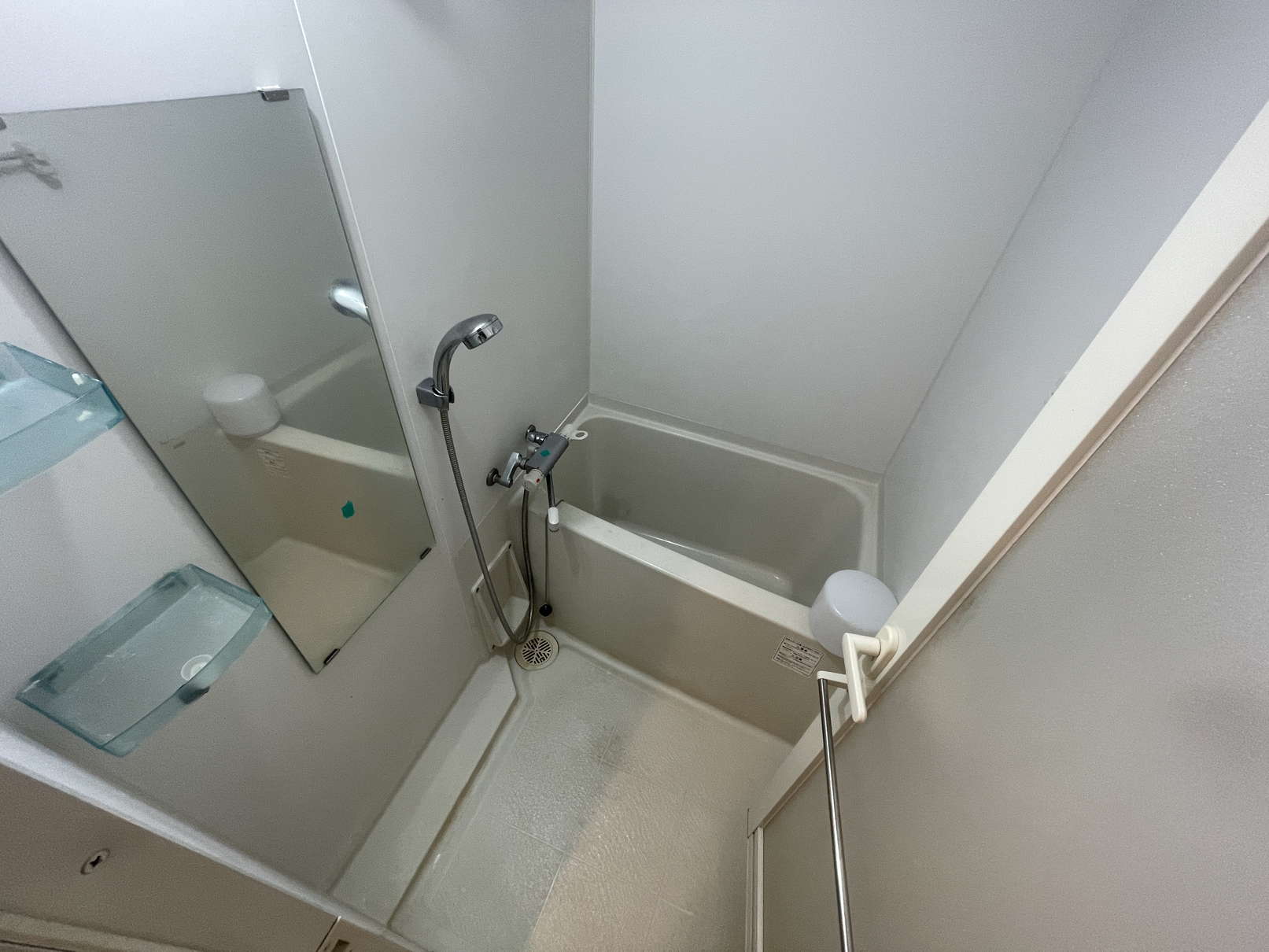 バス・シャワールーム　※同物件別号室の参考写真です。