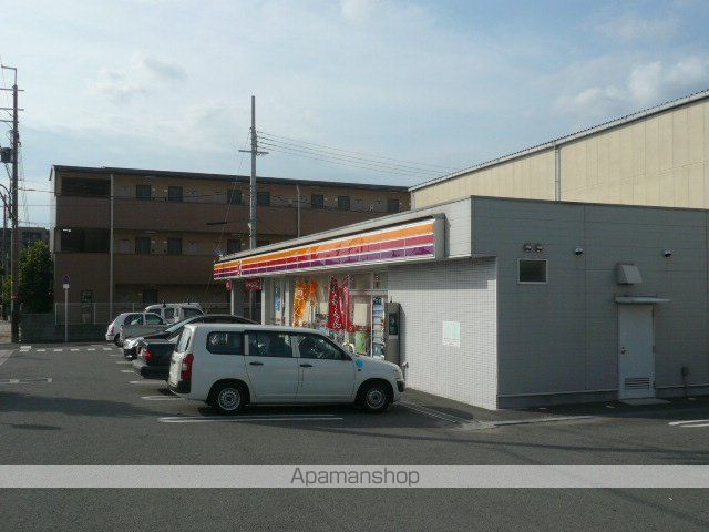 コンビニ　サークルＫ（コンビニ）まで292m
