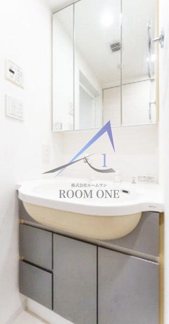 洗面設備　洗面台です。