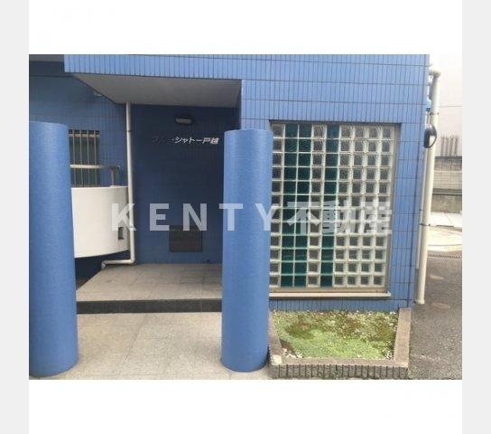 エントランス　ゆとりのあるエントランスです