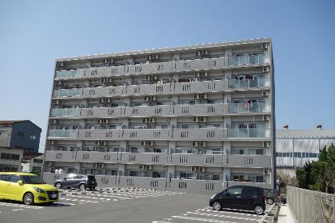 建物外観　外観写真（昼）