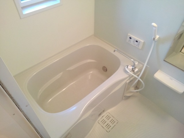 バス・シャワールーム　※別室の参考写真の為、現況優先です。