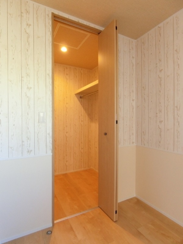 収納　図面と現状に相違がある場合には現状を優先