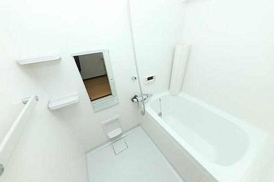 バス・シャワールーム　※別部屋参考写真