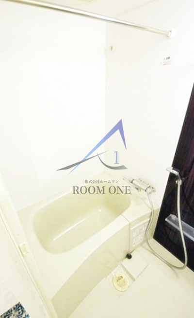 バス・シャワールーム　お風呂です。