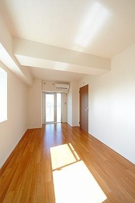 居室・リビング　物件の画像17