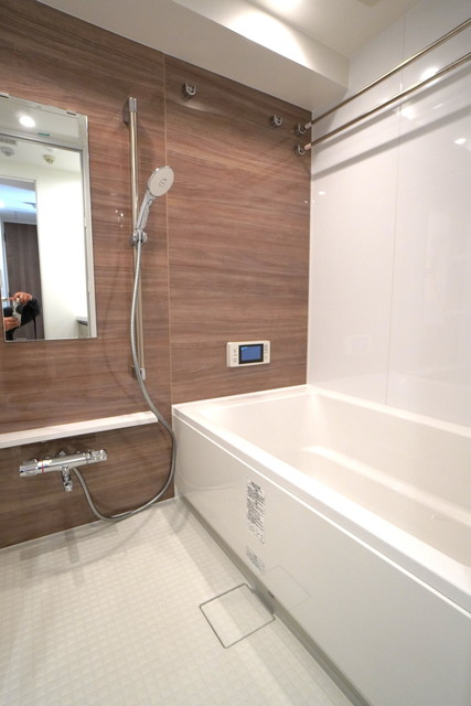 バス・シャワールーム　※写真は同タイプ住戸です。