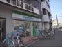 コンビニ　ファミリーマート西京極駅前店（コンビニ）まで240m