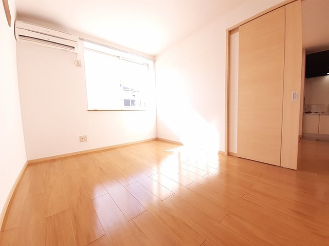 その他部屋・スペース　洋室６帖