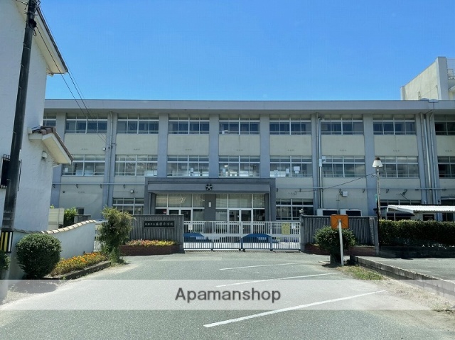 小学校　糸引小学校（小学校）まで509m