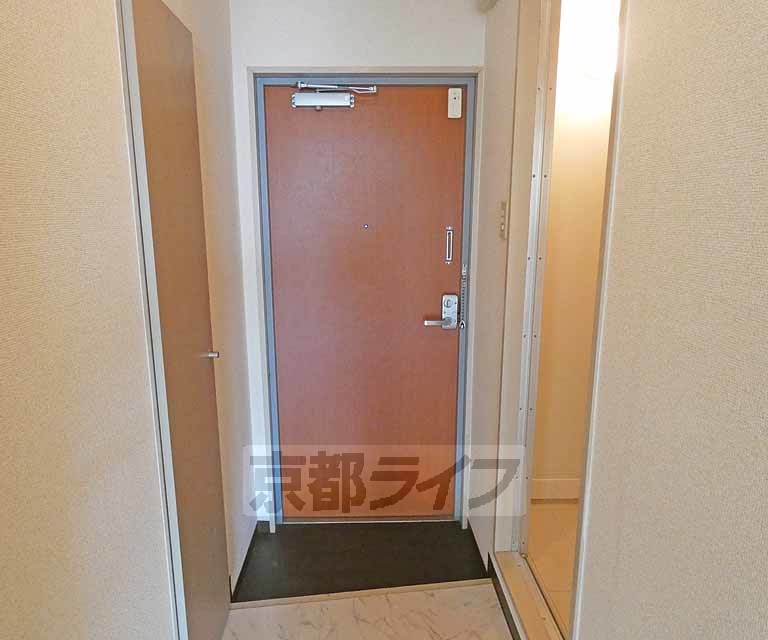 玄関　玄関です。