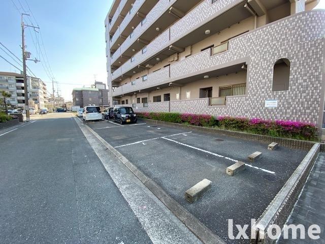 駐車場　カースペースがあります