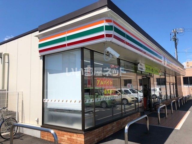 コンビニ　セブンイレブン 神戸町役場前店（コンビニ）まで431m