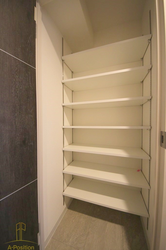 収納　リヴェント難波サウス