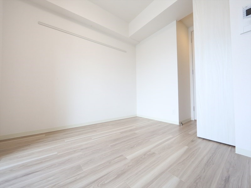 その他部屋・スペース　洋室6.5帖　クローゼット付（収納充実してます）