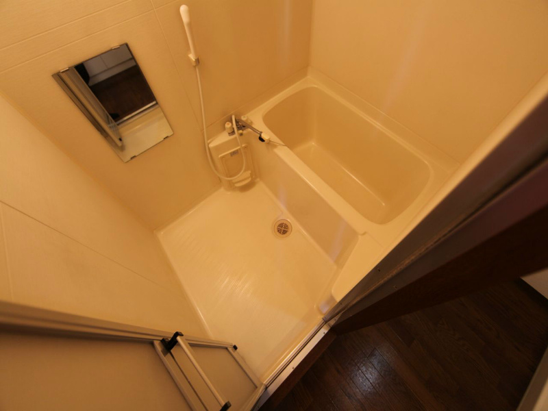 バス・シャワールーム　バスルーム（お風呂トイレ別）