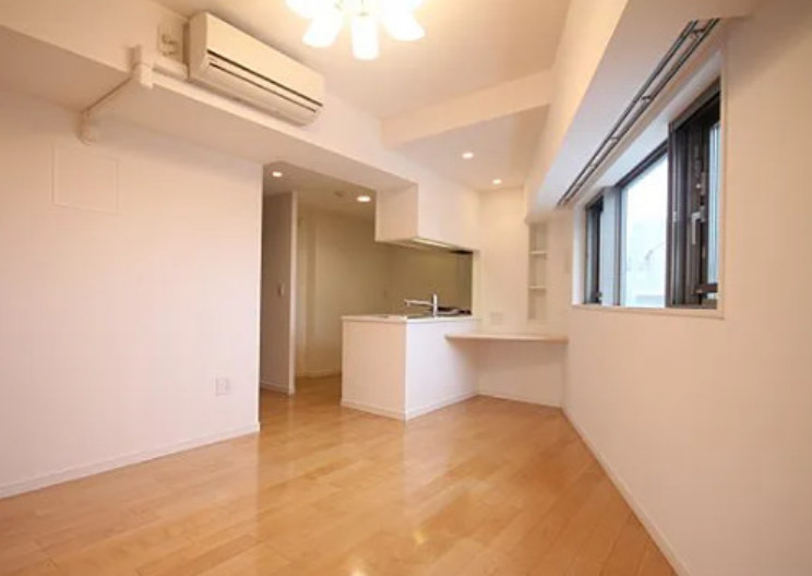 居室・リビング　別号室参考写真