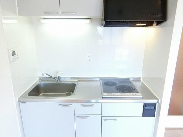 キッチン　お料理好きの方に嬉しいシステムキッチン！