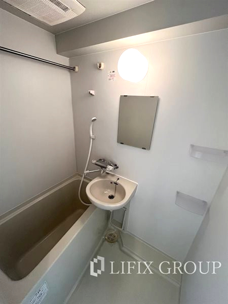 バス・シャワールーム　風呂