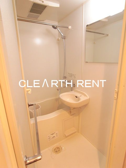 バス・シャワールーム　同タイプ別住戸写真となります。現況と異なる場合がございます。