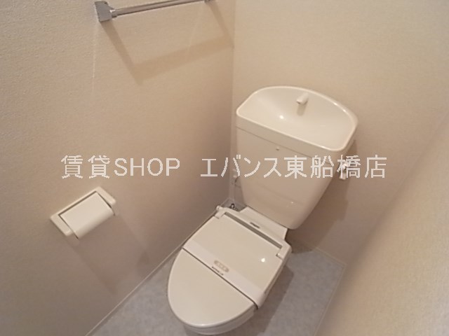 トイレ　ゆったりとした空間のトイレです