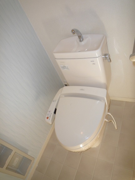 トイレ　清潔感のあるトイレです