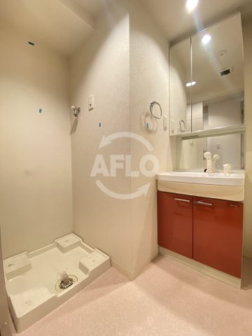 洗面設備　エスリード弁天町南　洗面