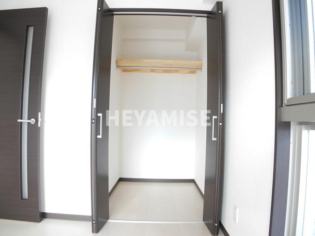 収納　※同物件反転タイプの写真でございます※現況を優先します※