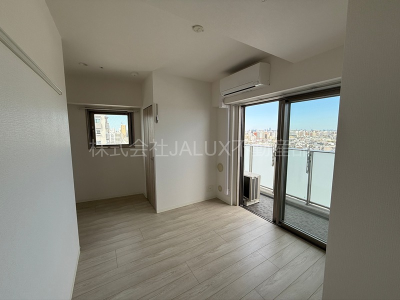 洗面設備　広い洗面スペース